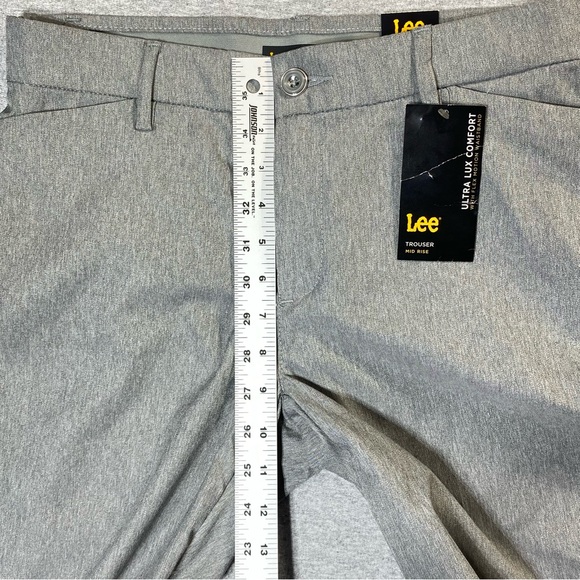 Lee Women's Flex Motion Regular Fit Trouser Pants Size 8 Short Ash Heather NWT - Picture 16 of 16